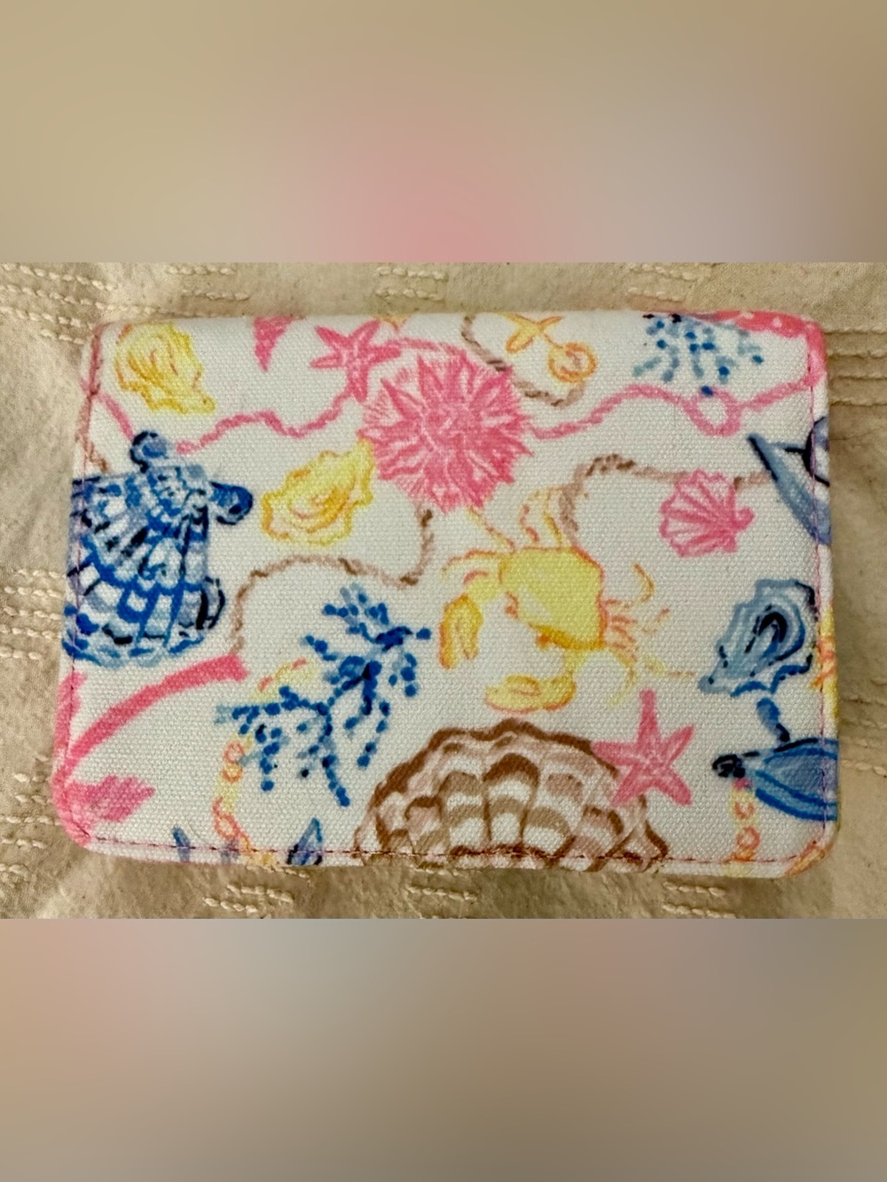 NWOT Lilly Pulitzer Crabtastic Canvas Playing Card Case/Wallet/Credit Card Case - Picture 2 of 6